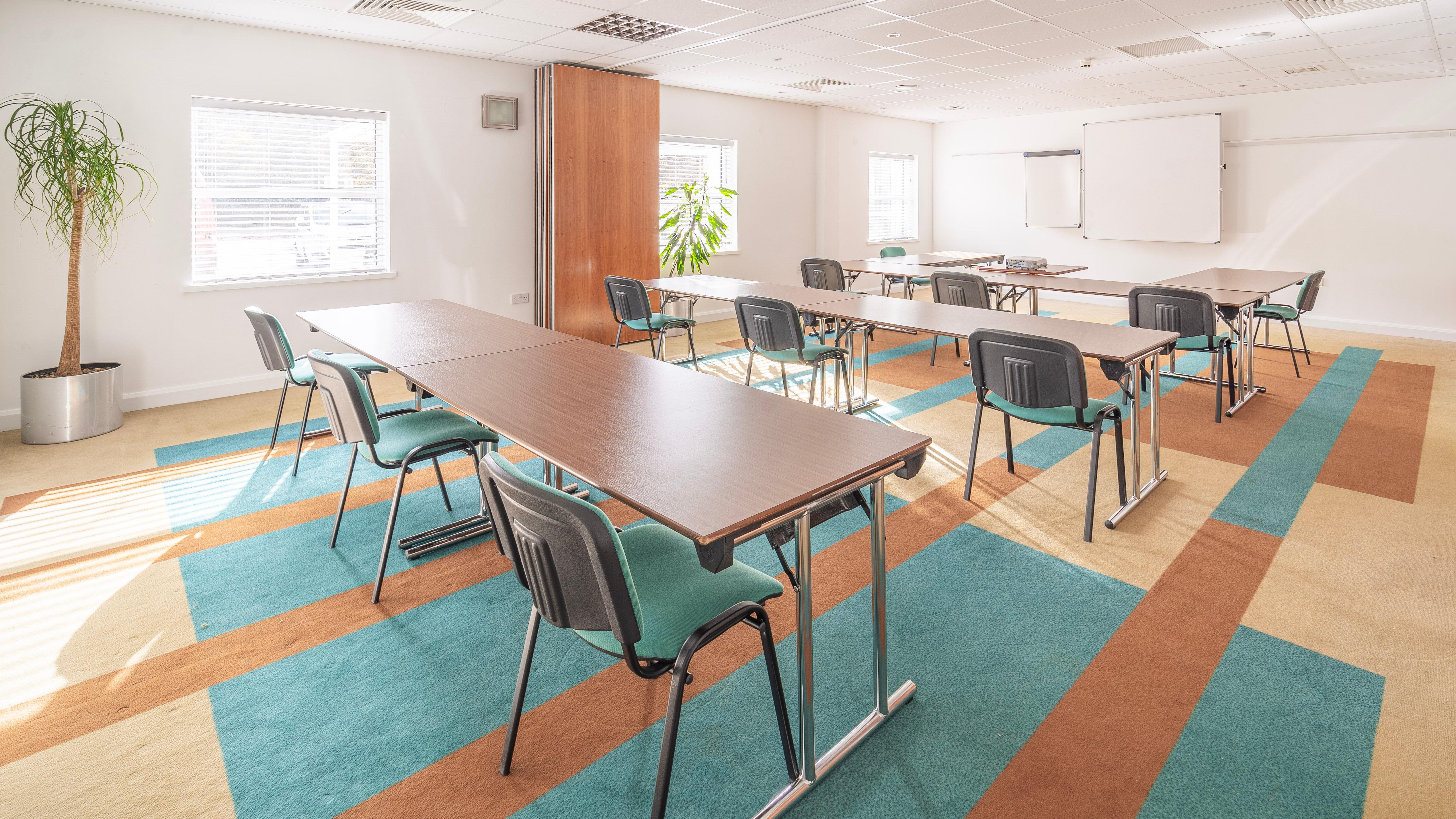 Holiday Inn Bristol Airport By Ihg Redhill  Exteriér fotografie