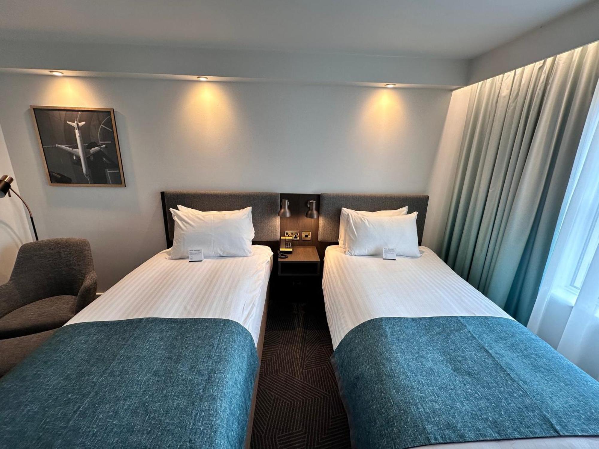 Holiday Inn Bristol Airport By Ihg Redhill  Exteriér fotografie