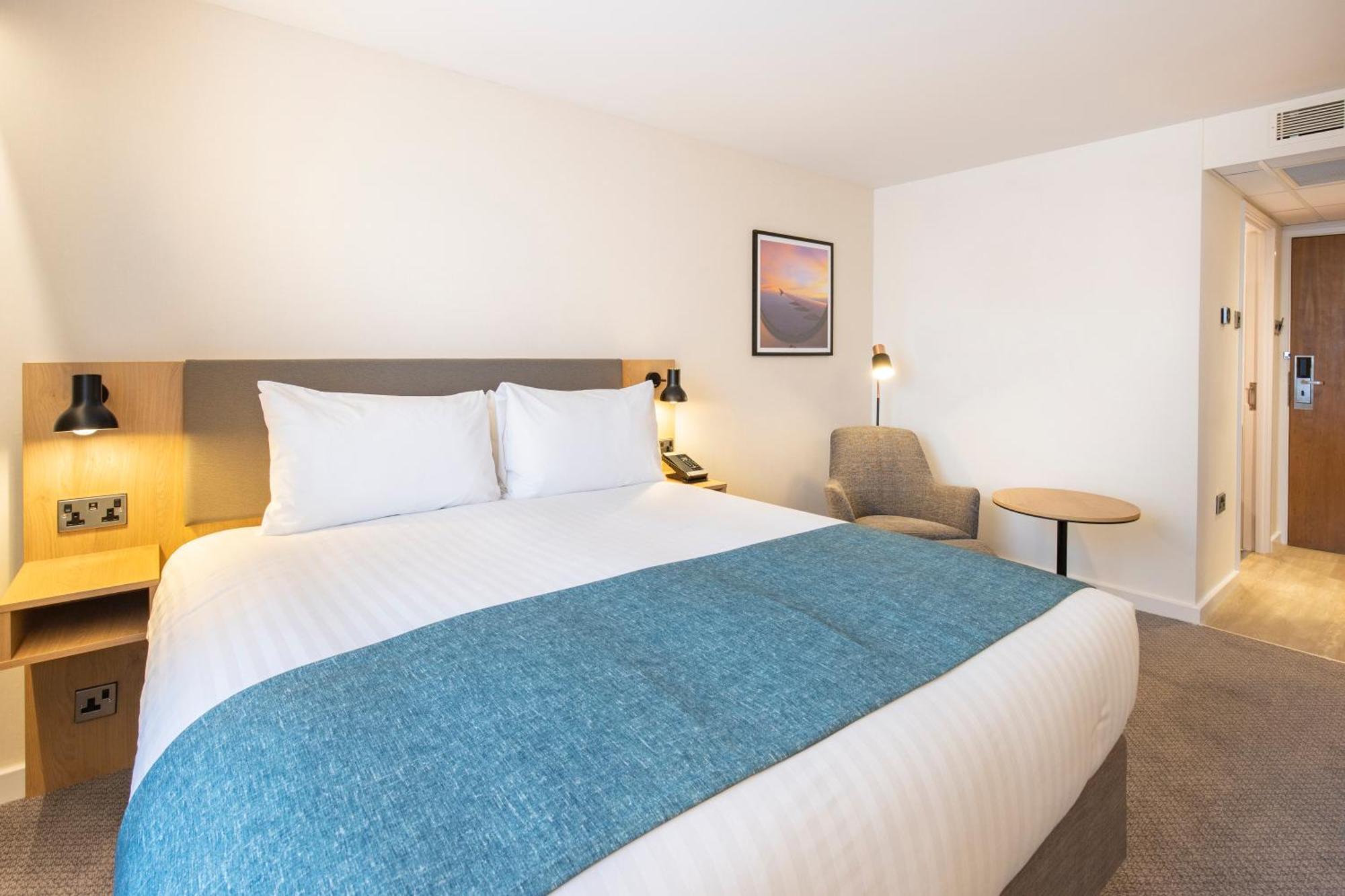 Holiday Inn Bristol Airport By Ihg Redhill  Exteriér fotografie