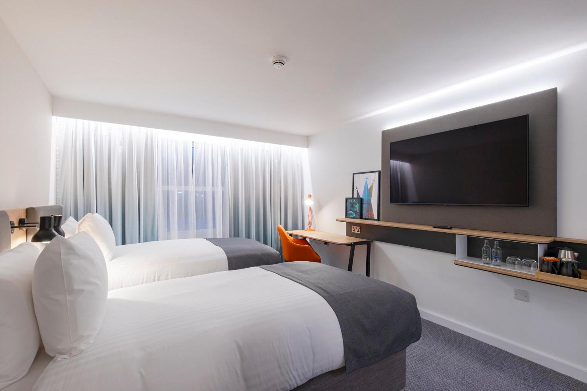 Holiday Inn Bristol Airport By Ihg Redhill  Exteriér fotografie