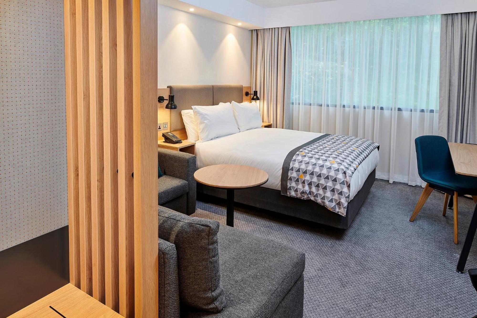 Holiday Inn Bristol Airport By Ihg Redhill  Exteriér fotografie