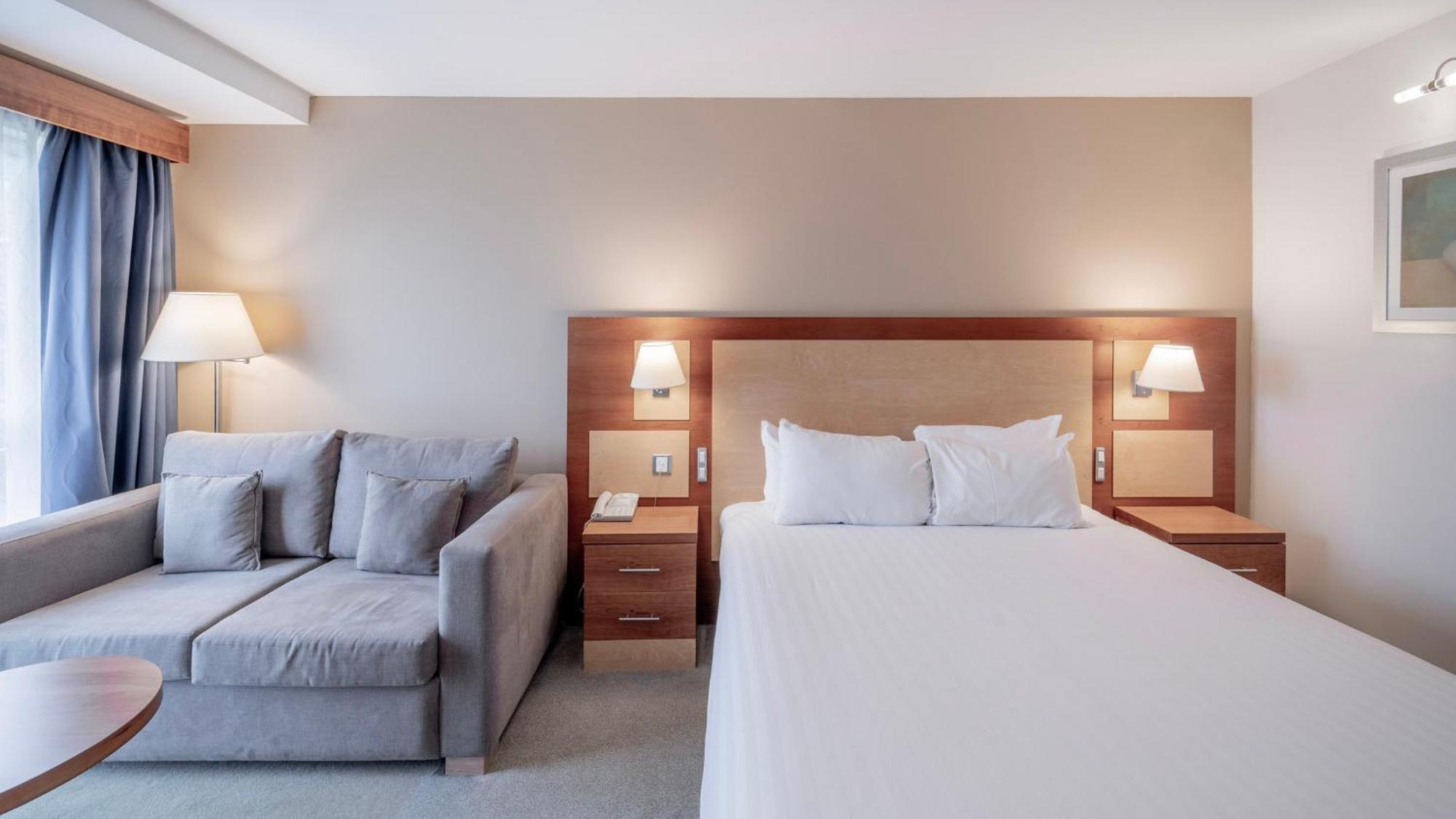 Holiday Inn Bristol Airport By Ihg Redhill  Exteriér fotografie